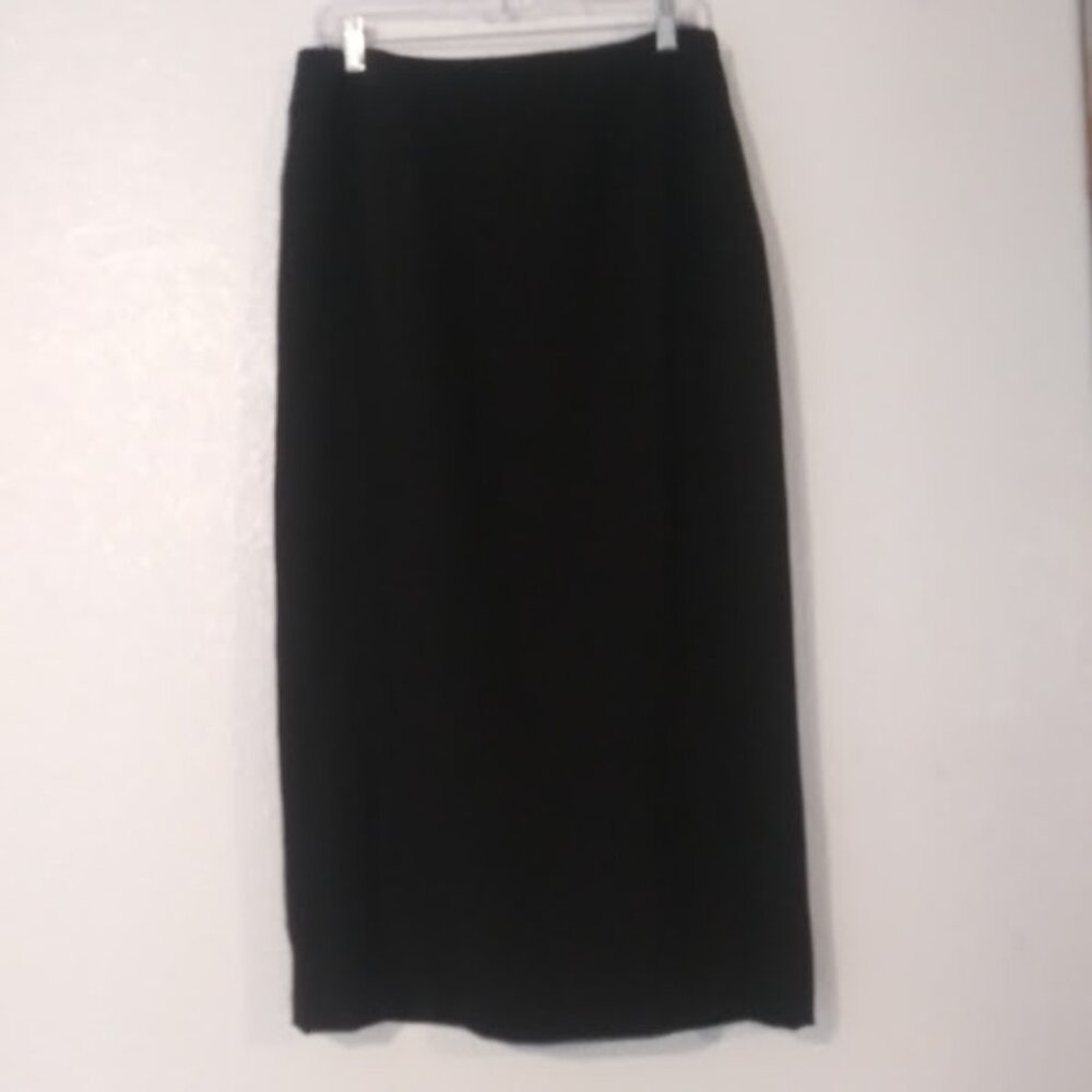 Investments Petites women's size 10 black pencil skirt